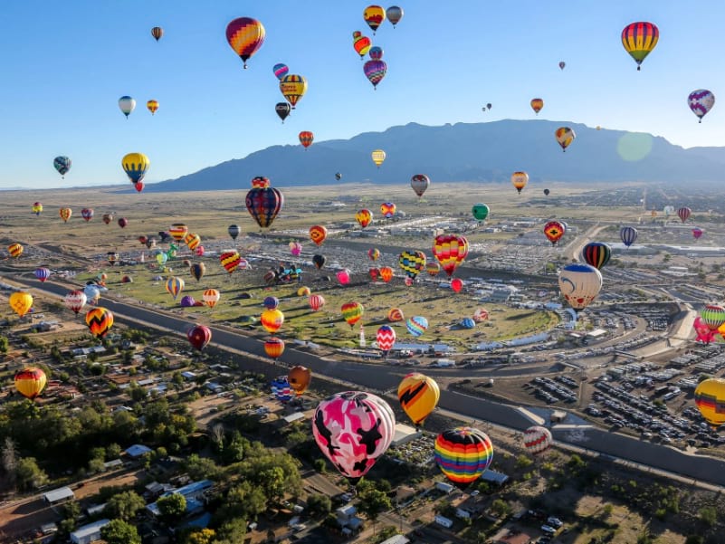 Albuquerque in Mexico is the Best Places in the World for Hot Air Balloon Rides